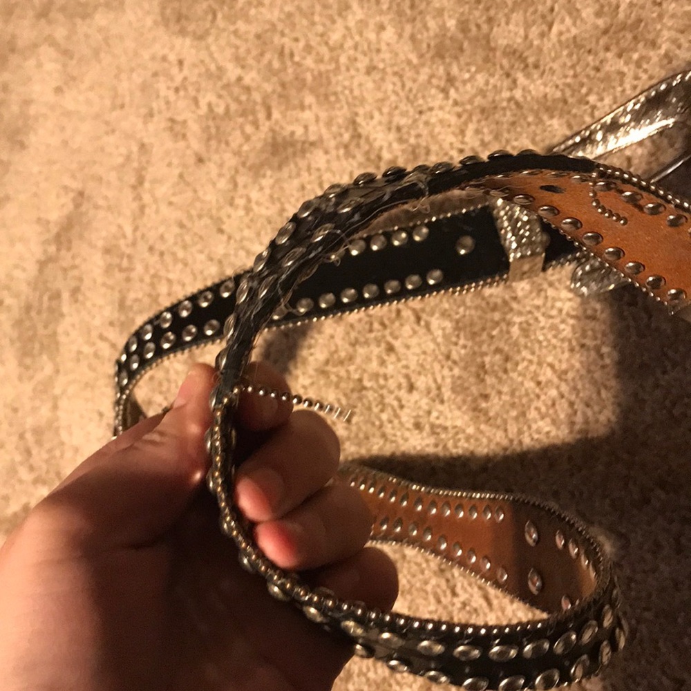 Belt - Picture 3 of 4